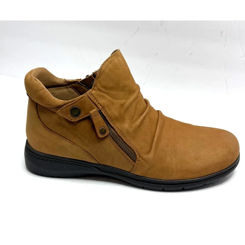 Rockport Women's Helen Leather Booties 7.5M Medium Natural NWT and BOX